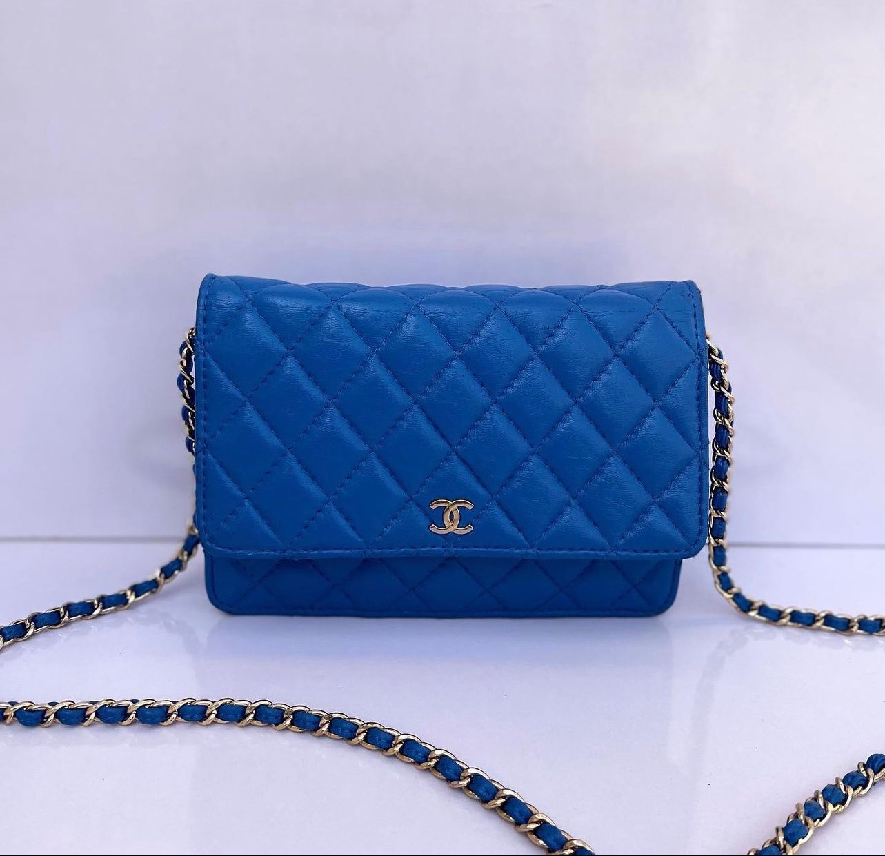 Chanel sling outlet purse